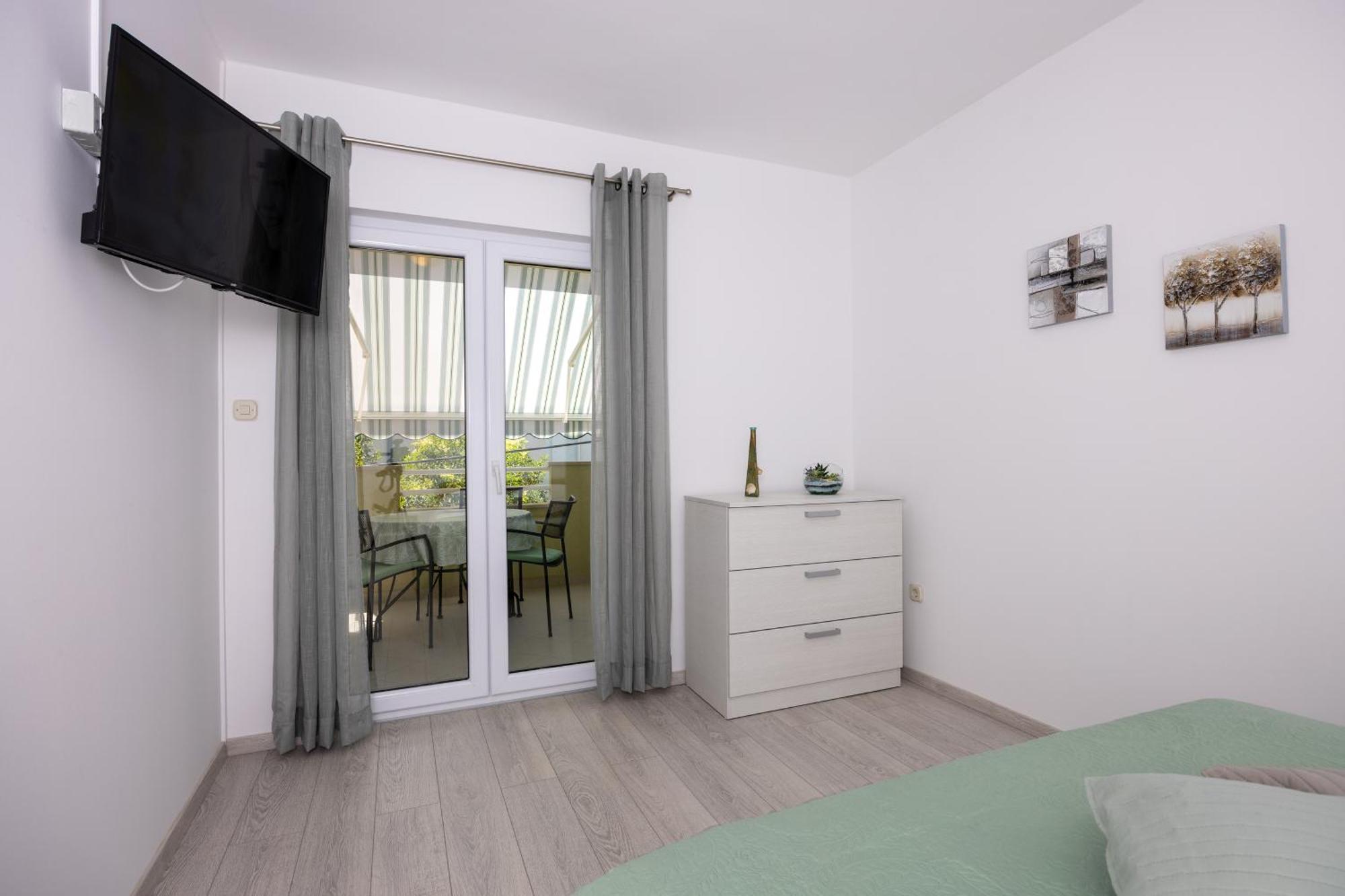 Apartmani Iva Tučepi المظهر الخارجي الصورة